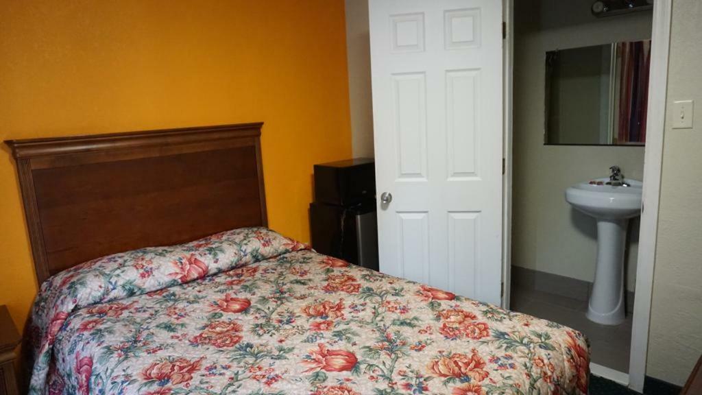 Red Lion Motel Southampton ภายนอก รูปภาพ